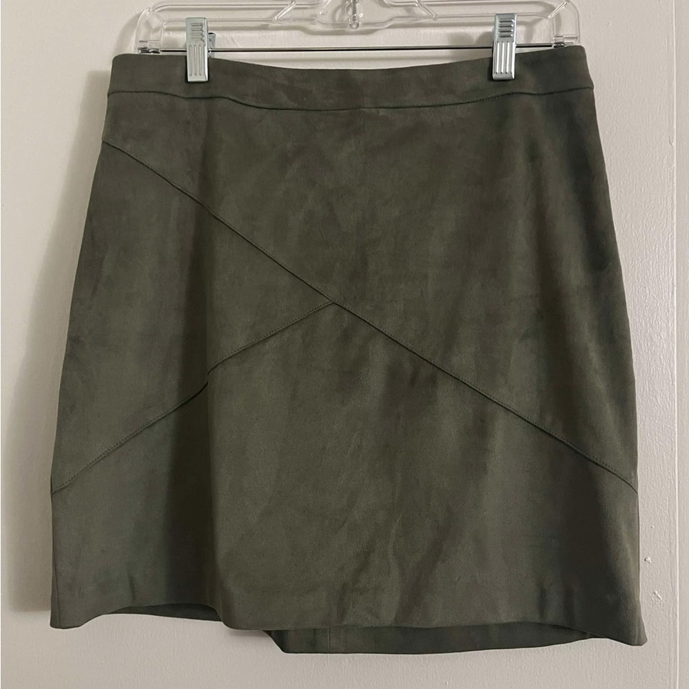 Abbeline Green Mini A-line Skirt for Work with Asymmetrical Design